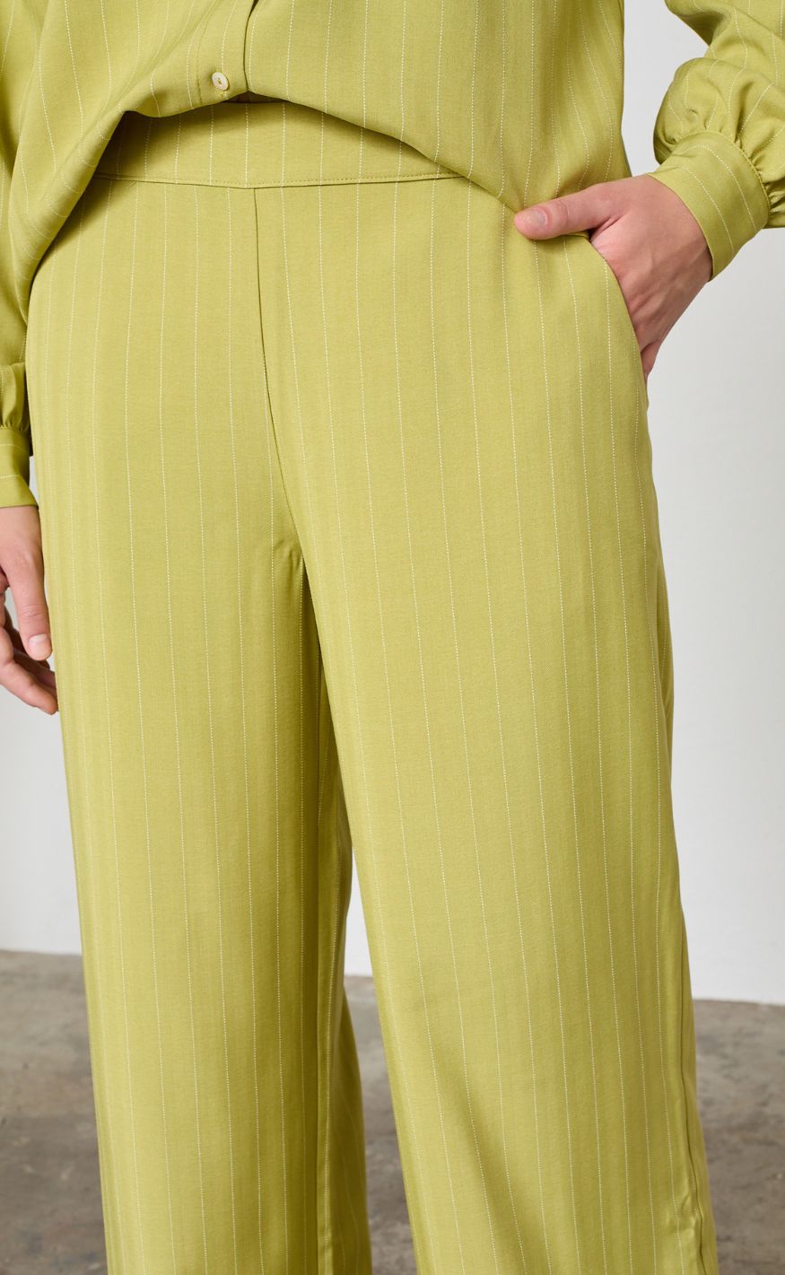 Sisters Point Bukser - VERINA-PA6 - Lime Pinstripe