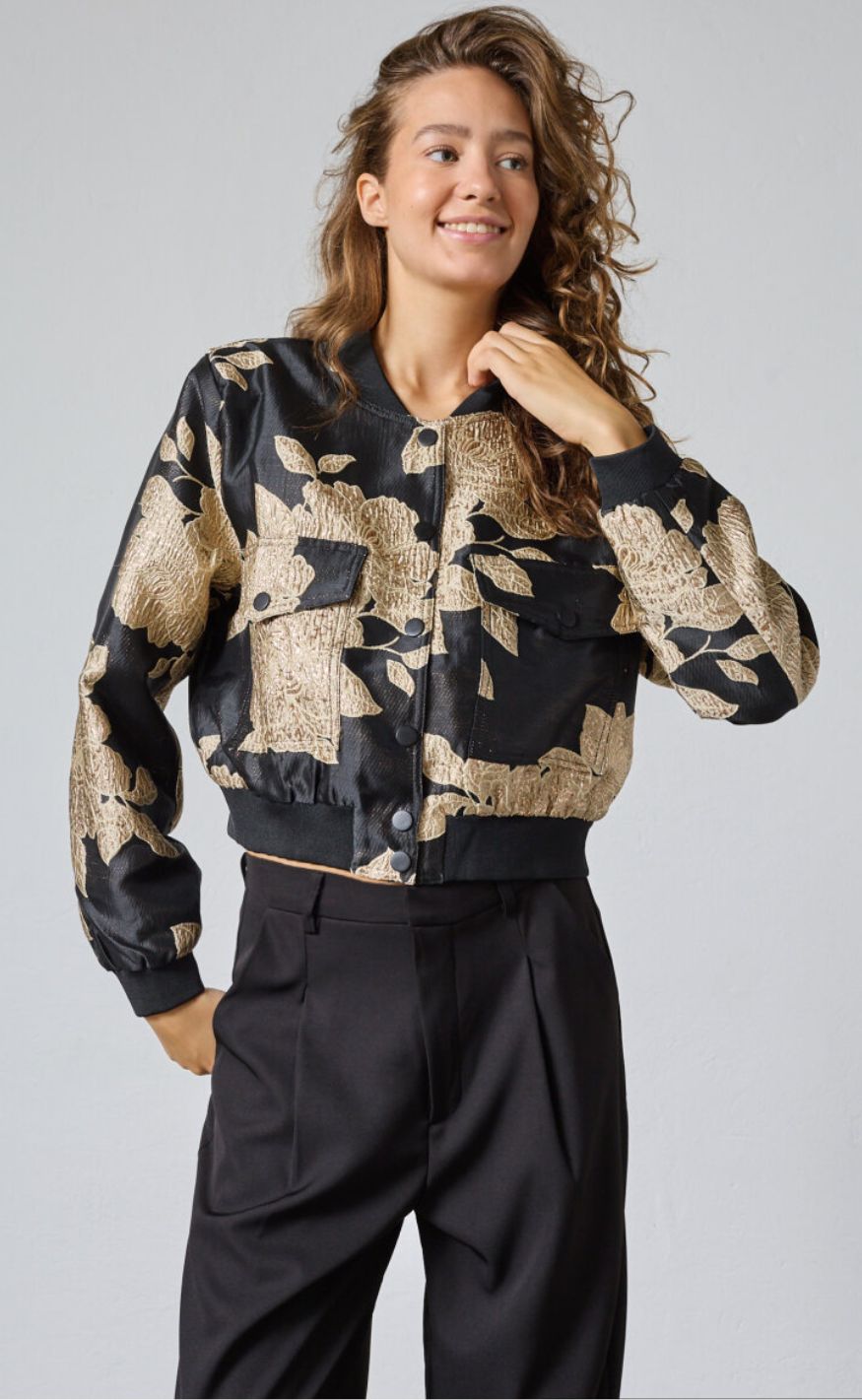 Sisters Point Jakke - Garwin-JA22 - Black/Gold