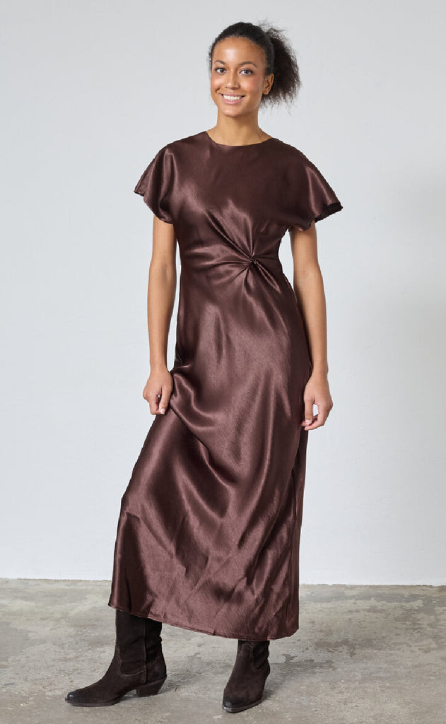 Sisters Point Kjole - Gista-DR3 - Brown