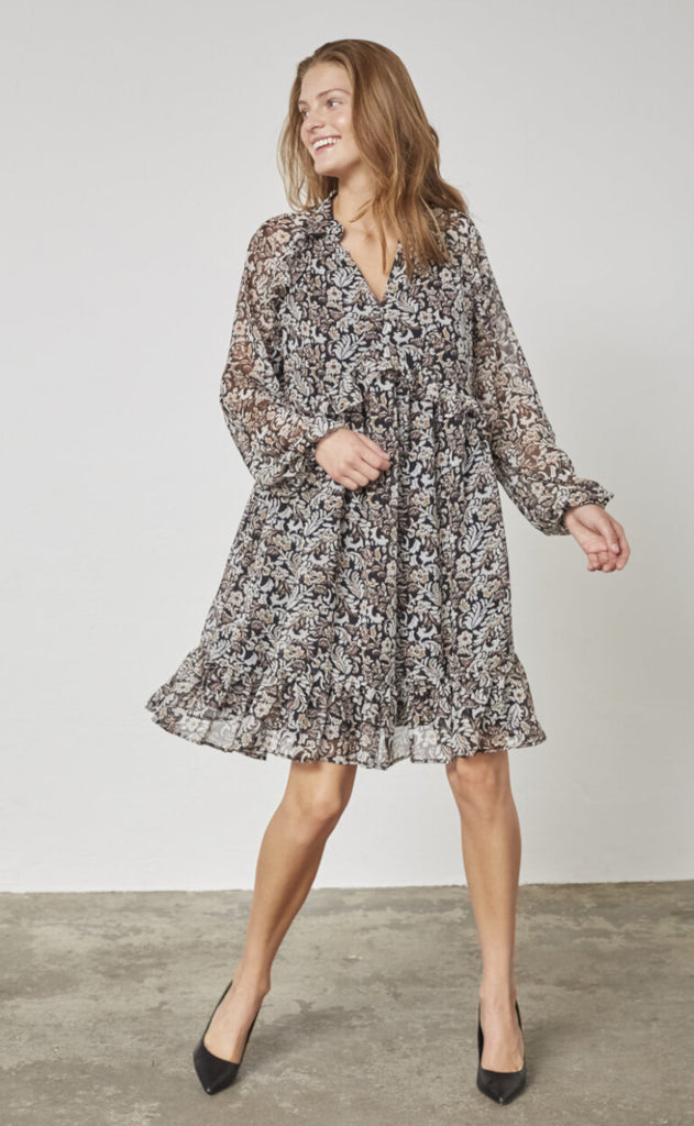 Sisters Point Kjole - Usar-DR1 - Paisley