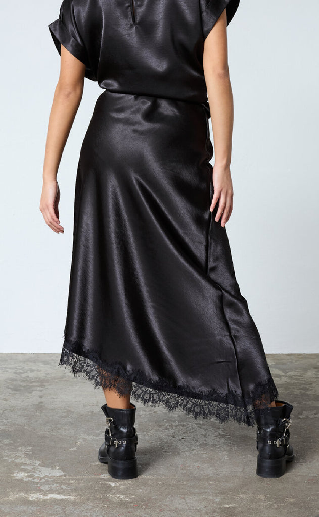 Sisters Point Nederdel - Gewo-LACE.SK - Black