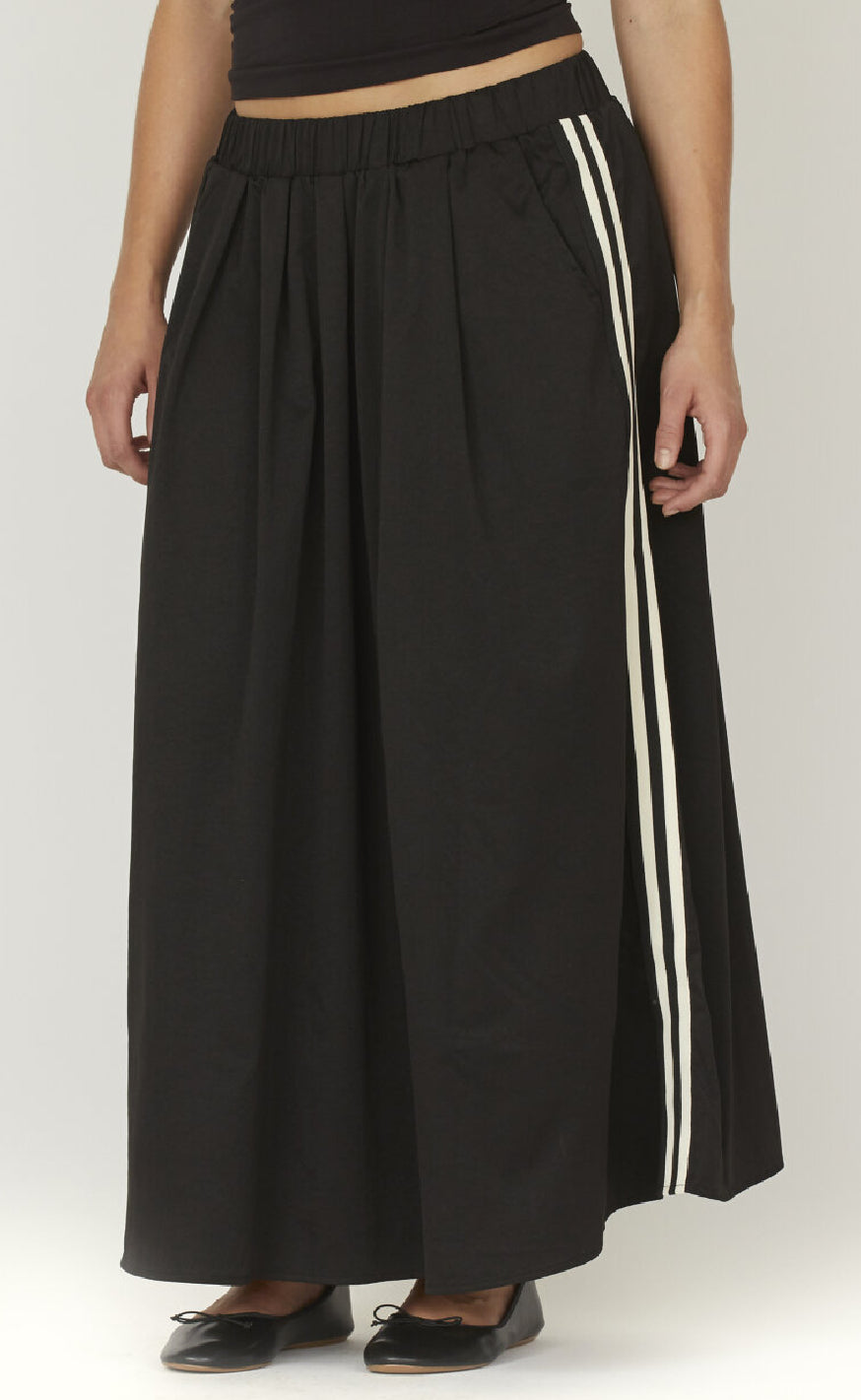 Sisters Point Nederdel - Nara-SKIRT - Black/Cream