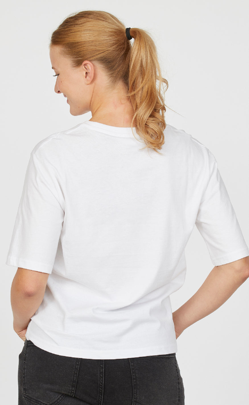 Sisters Point T-shirt - Heda Loose-.SS7 - White/Black