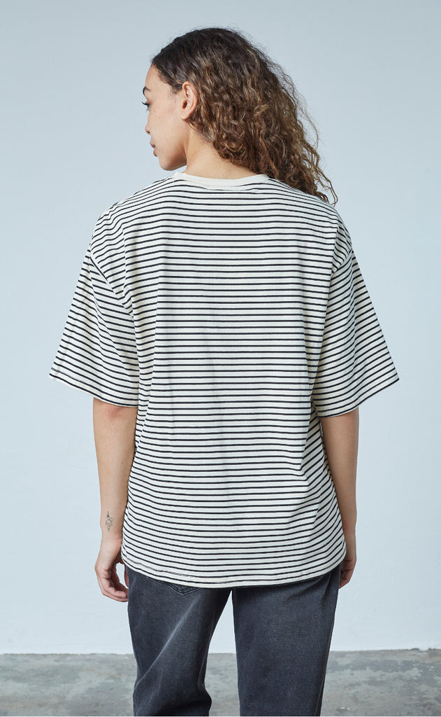 Sisters Point T-shirt - Vez-SS - Cream/Black