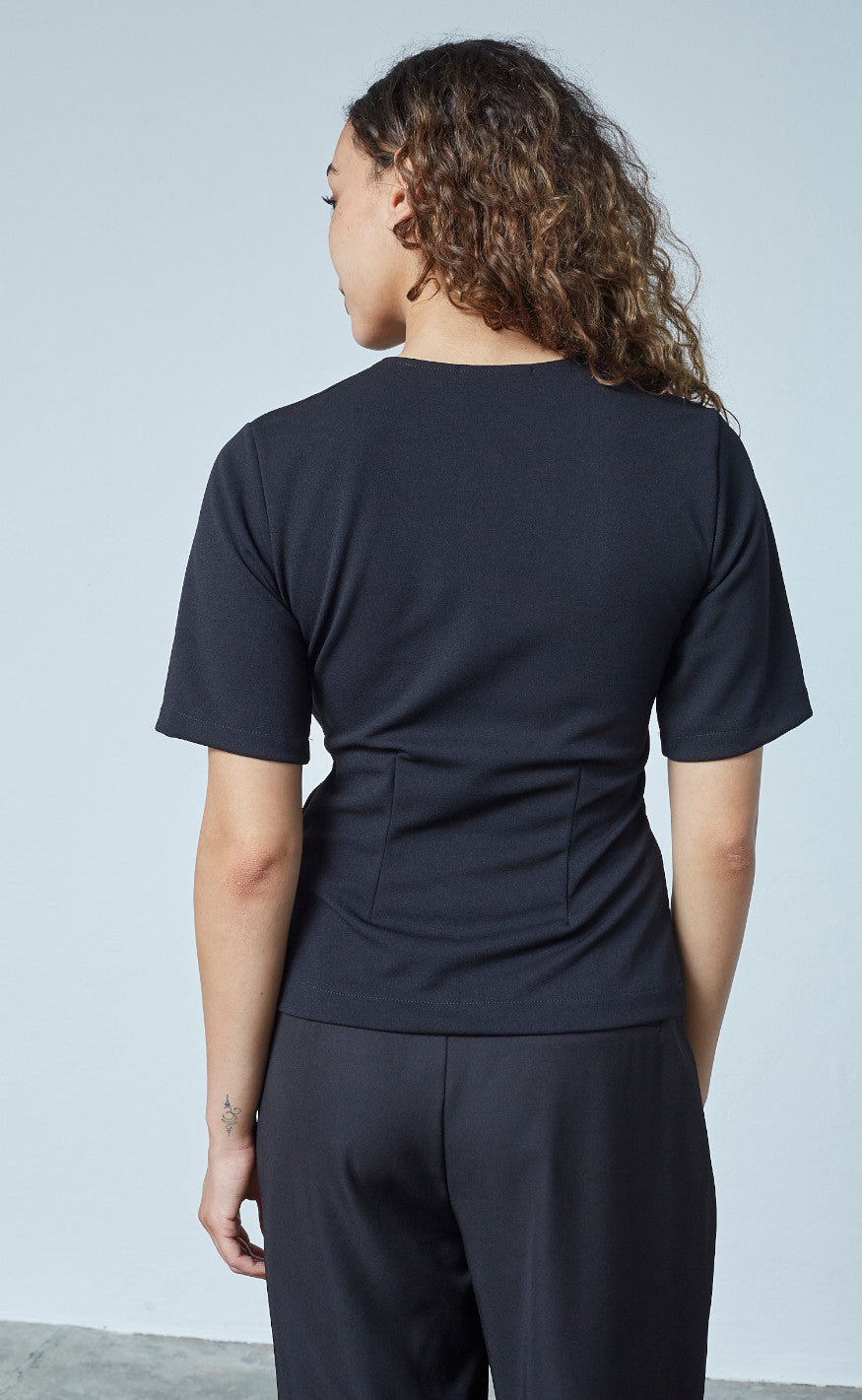 Sisters Point Top - Gova - Black