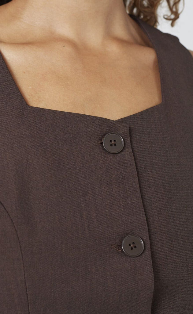 Sisters Point Vest - Gema-VE - D. Chocolate