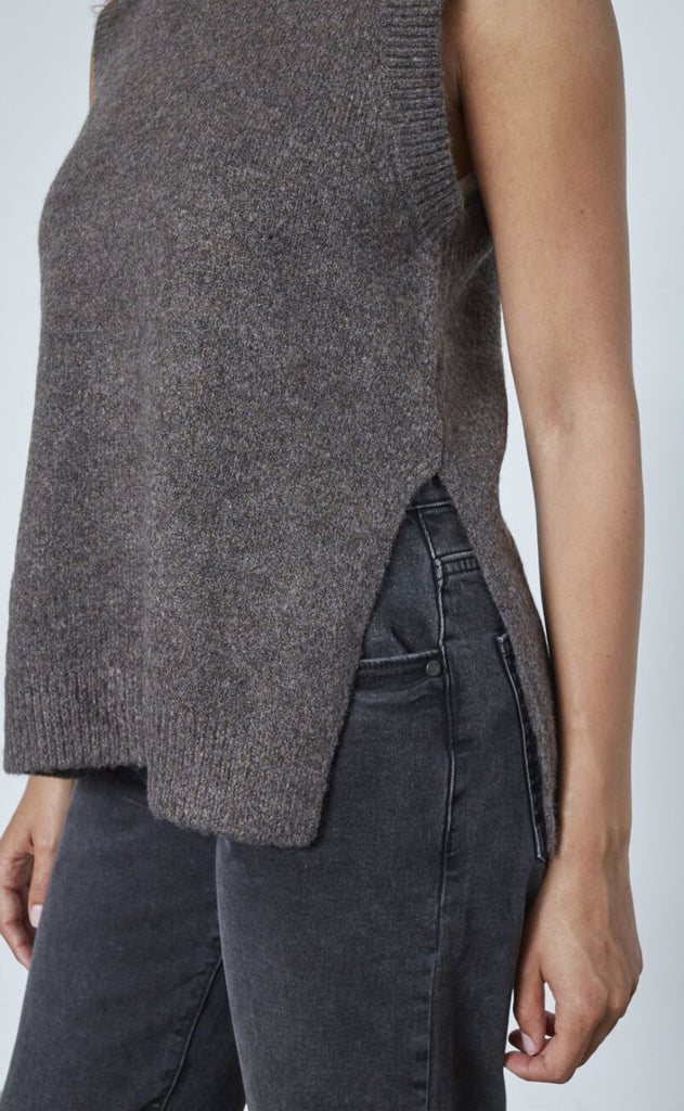Sisters Point Vest - Luca-VE - Brown Mel.