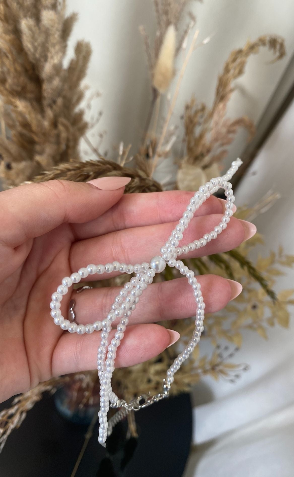 Smykkeli Copenhagen Armbånd - Pearlie Bow - White