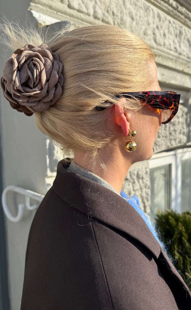 Smykkeli Copenhagen Øreringe - Hammered Heart - Gold Colour