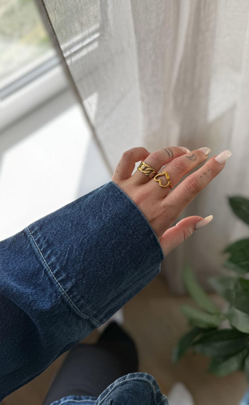 Smykkeli Copenhagen Ring - Big Heart - Gold Colour