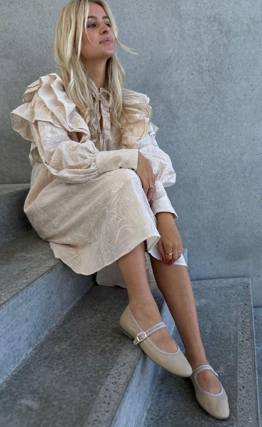 Stories From The Atelier Kjole - The Sound Dress - White