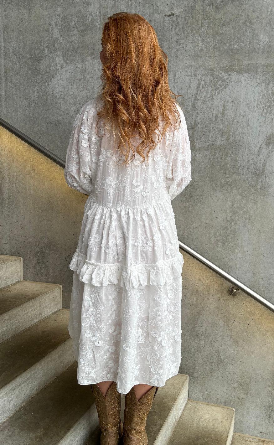 Stories From The Atelier Kjole - Your Heart - White