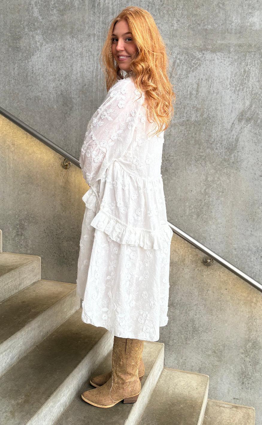 Stories From The Atelier Kjole - Your Heart - White