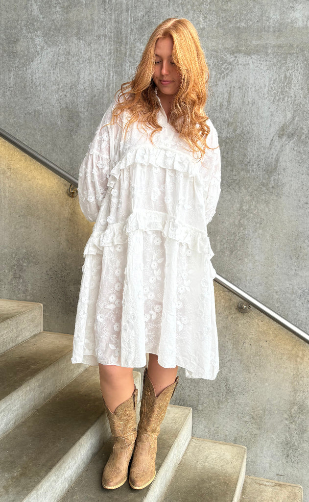 Stories From The Atelier Kjole - Your Heart - White