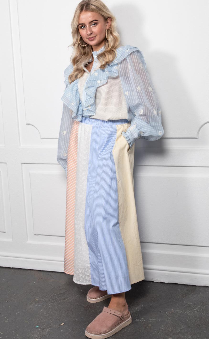 Stories From The Atelier Skjorte - Paradise - Blue/White