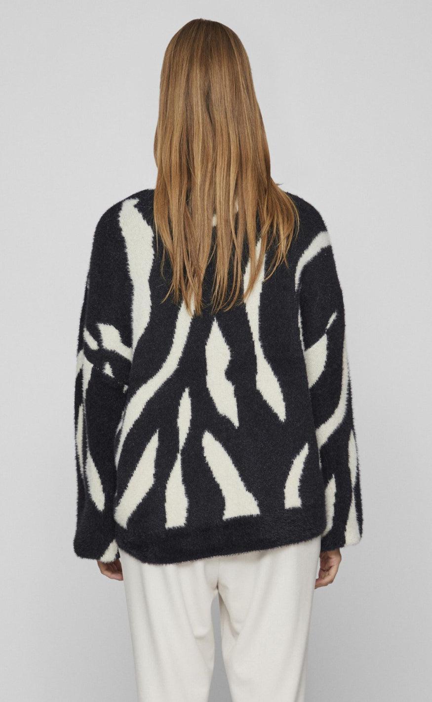 VILA Strik - Juli Jaquard - Black/White Sand