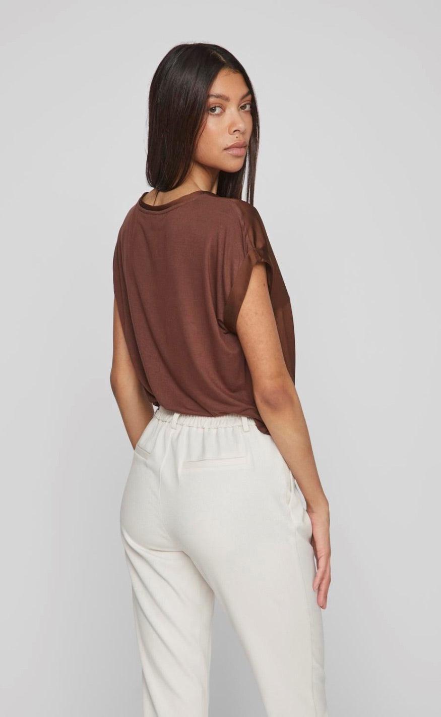 Vila Top - Ellette - Shaved Chocolate