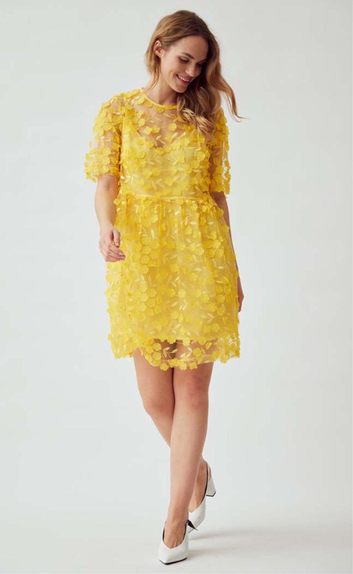 A-View Dress - Sibani - Yellow