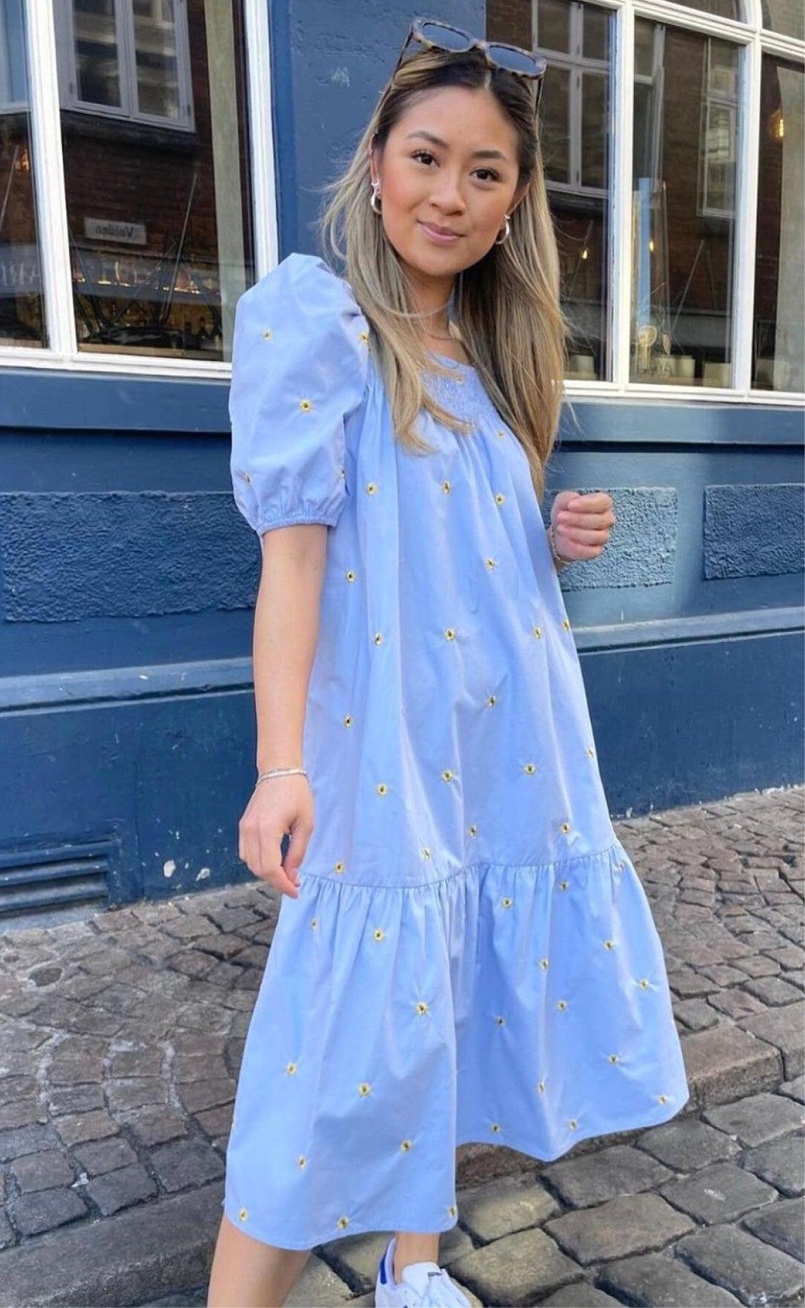 A-View Kjole - Ruth - Light Blue