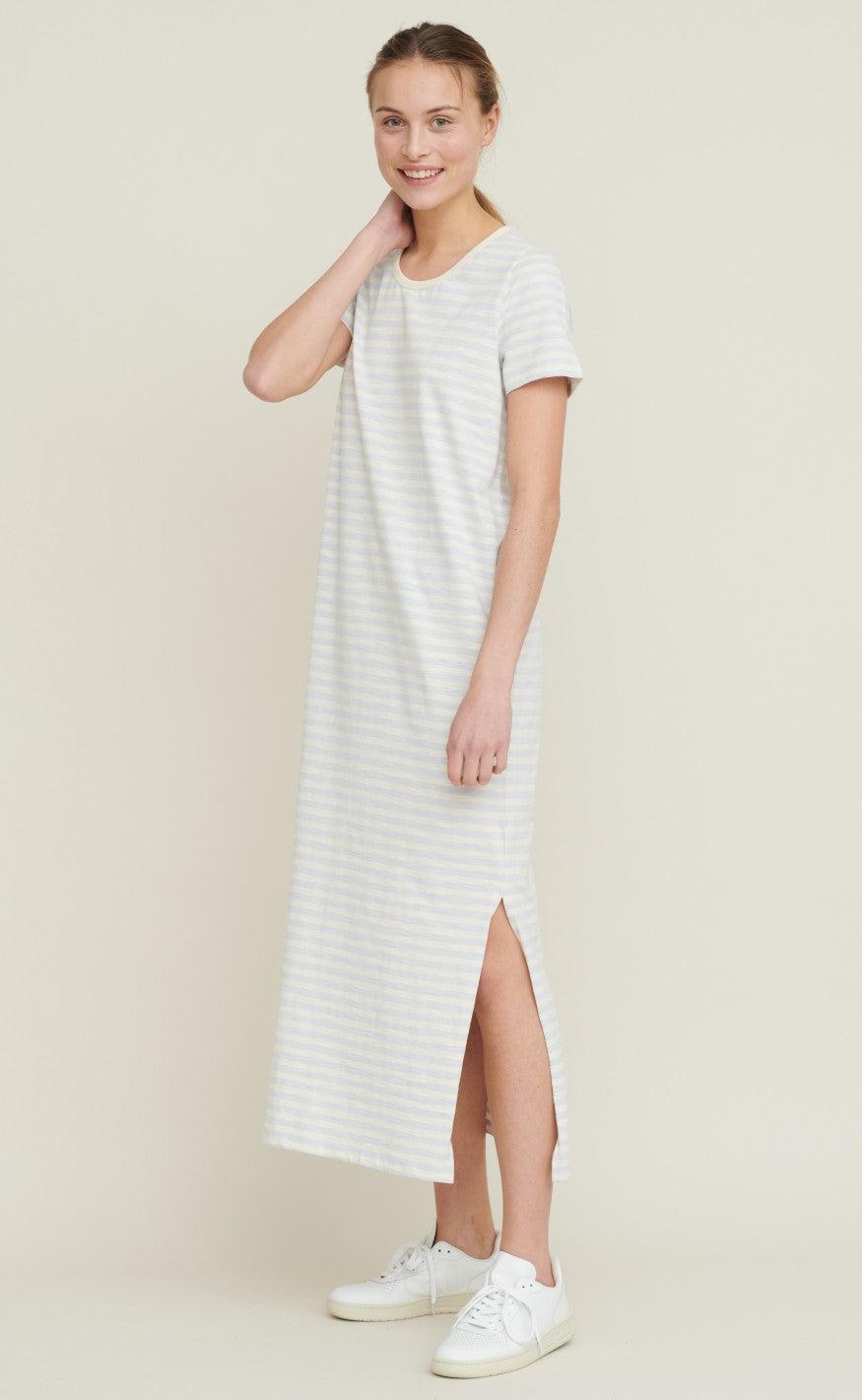 Basic Apparel Kjole - Rita Long - Arctic Ice