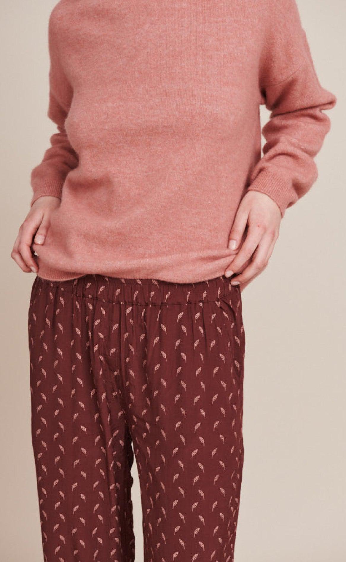 Basic Apparel Sweater - Claudine - Cameo