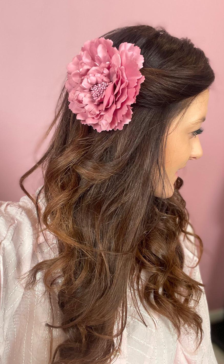 Black Colour Broche - Julita - Dust Rose