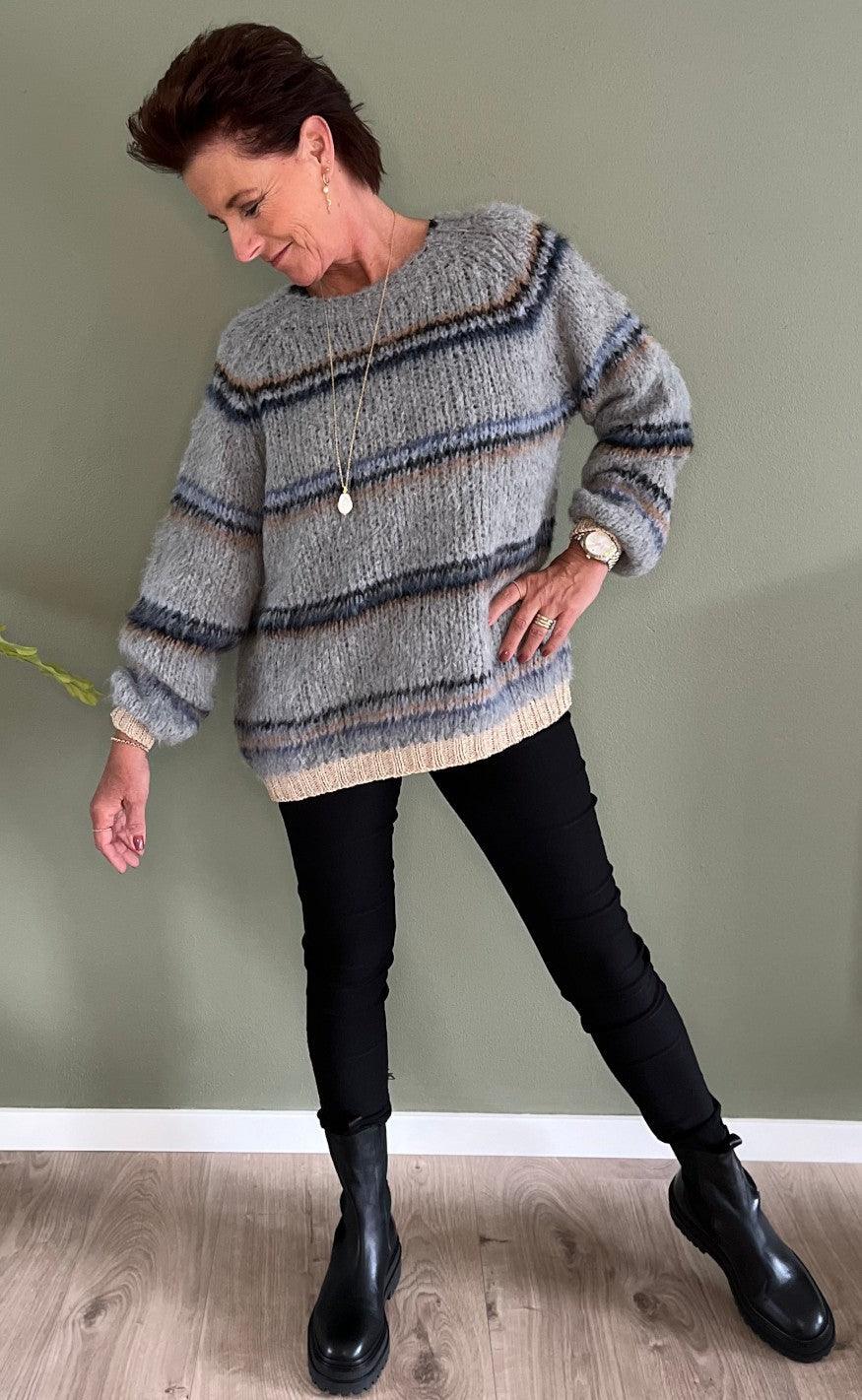 Black Colour Jumper - Thea - Grey