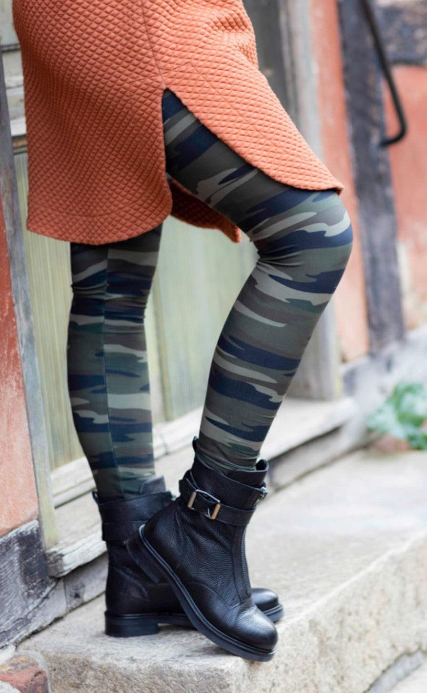 Black Colour Leggings - Robyn Printed - Camouflage