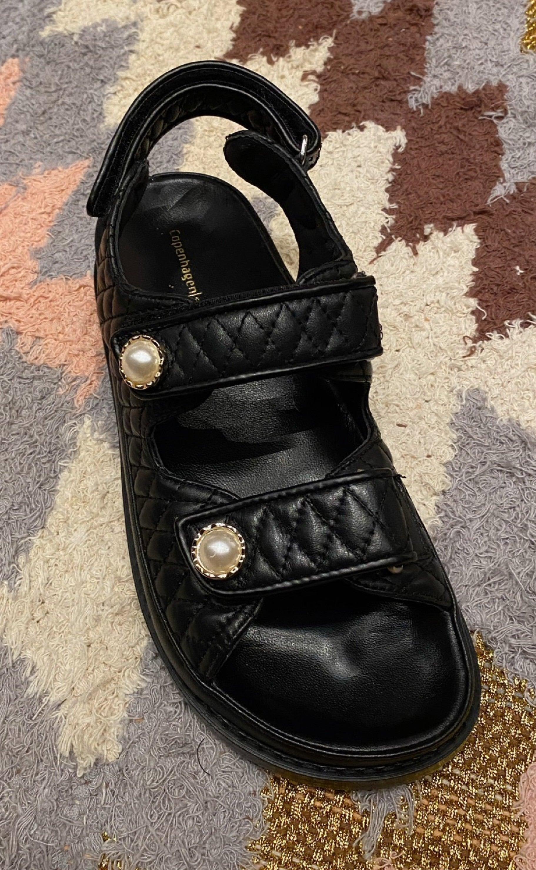 Copenhagen Shoes By Josefine Valentin Sandal - Luxury Pearl - Black