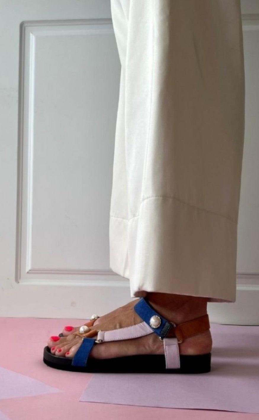 Copenhagen Shoes Sandal - Peace With Pearl - Black Multi