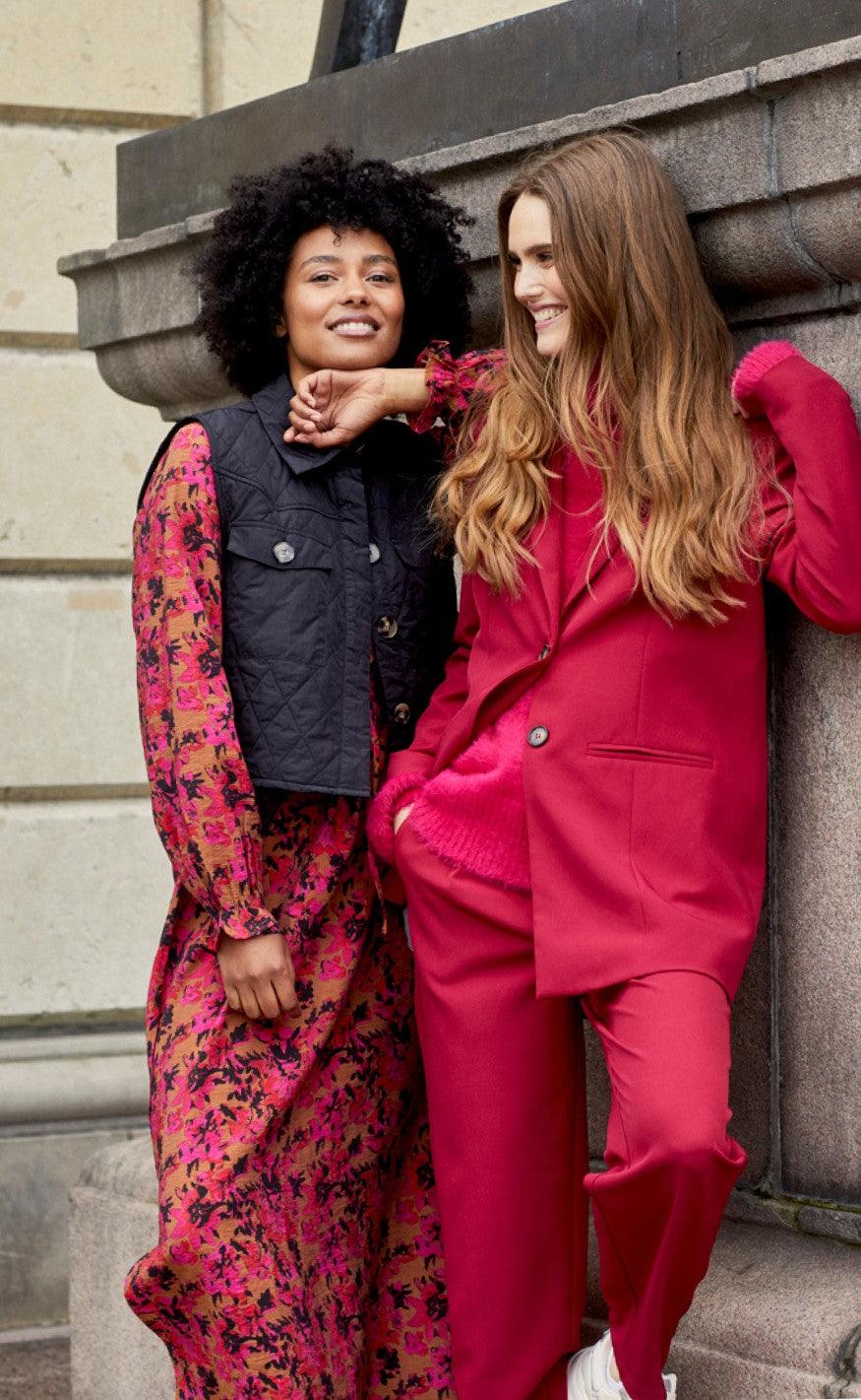 Freequent Kjole - Adriane - Cerise With Black