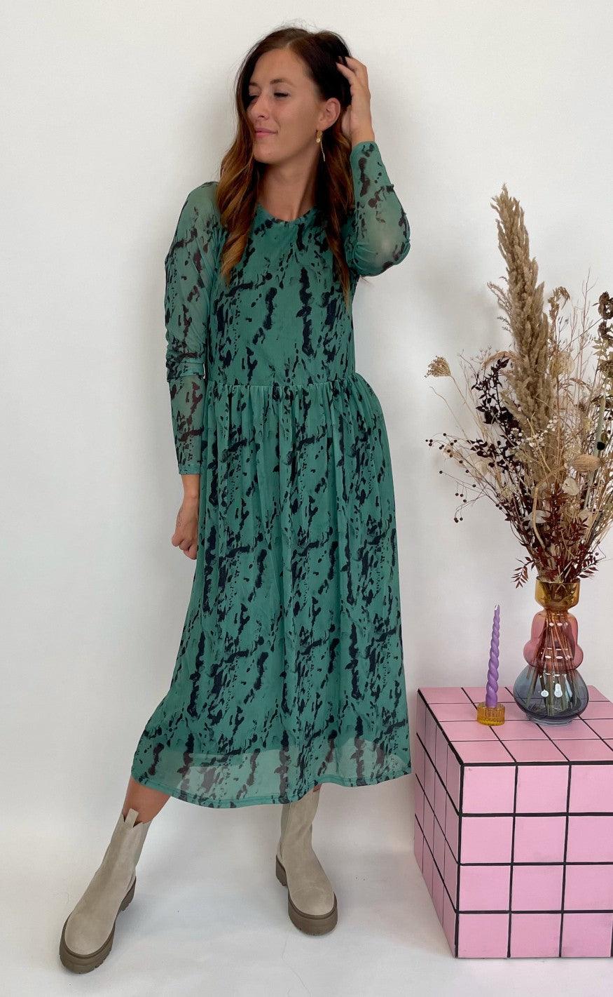 Freequent Kjole - Annah - Fir With Black