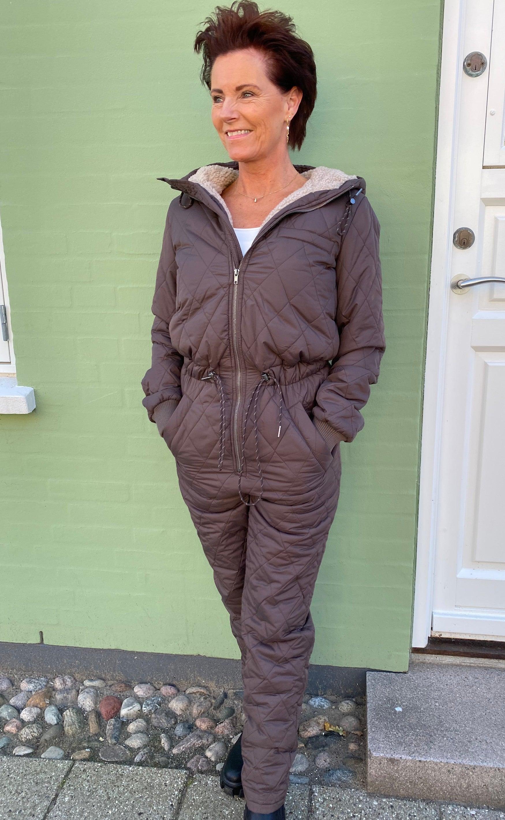 Global Funk Flyverdragt / Termodragt - Isolde T Teddo Recycled - Dark Mocca