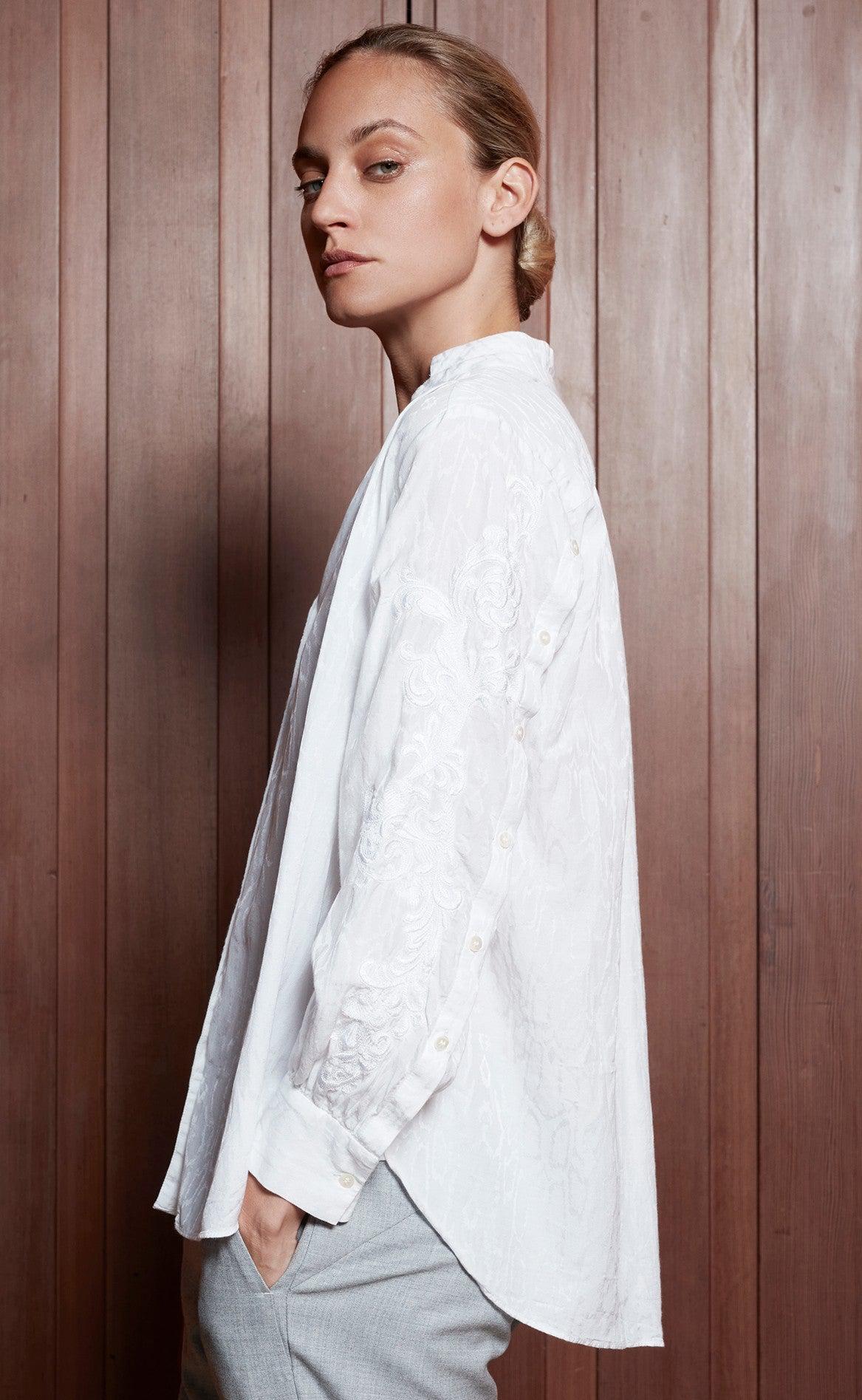 Gustav Skjorte - Leonora Long - White