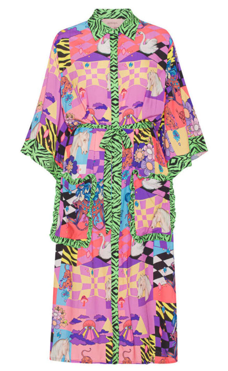 Hunkøn Kimono - Silvana - Dream World Art Print