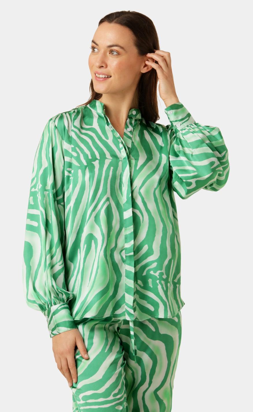 Karmamia Copenhagen Skjorte - Cornelia - Green Tiger