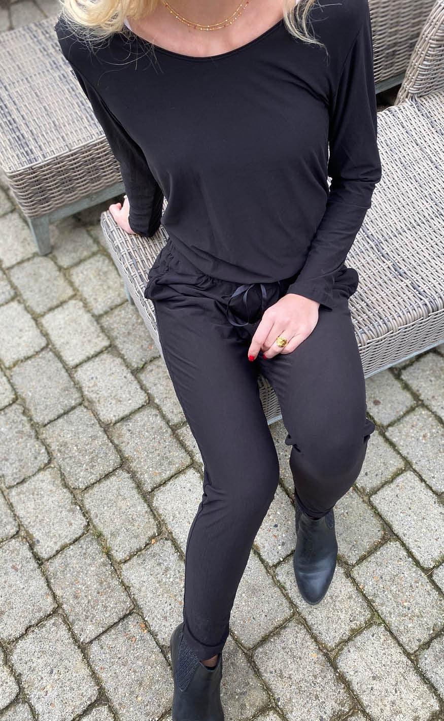 Liberte Buksedragt - Alma LS - Black