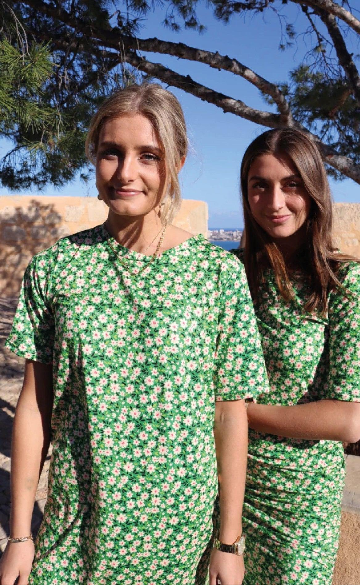 Liberte Kjole - Alma - Green Flower