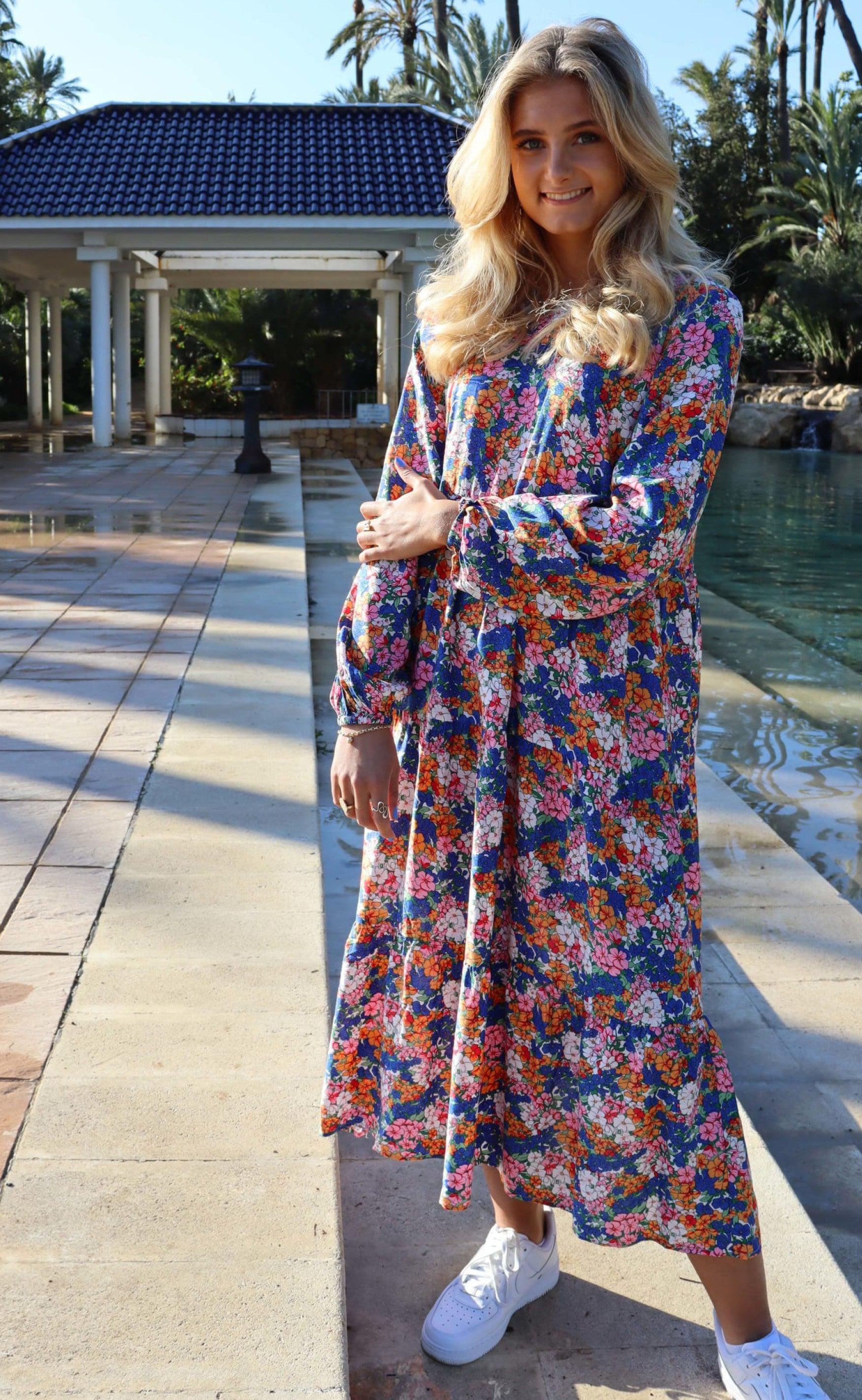 Liberte Kjole - Sanna - Blue Orange Flower