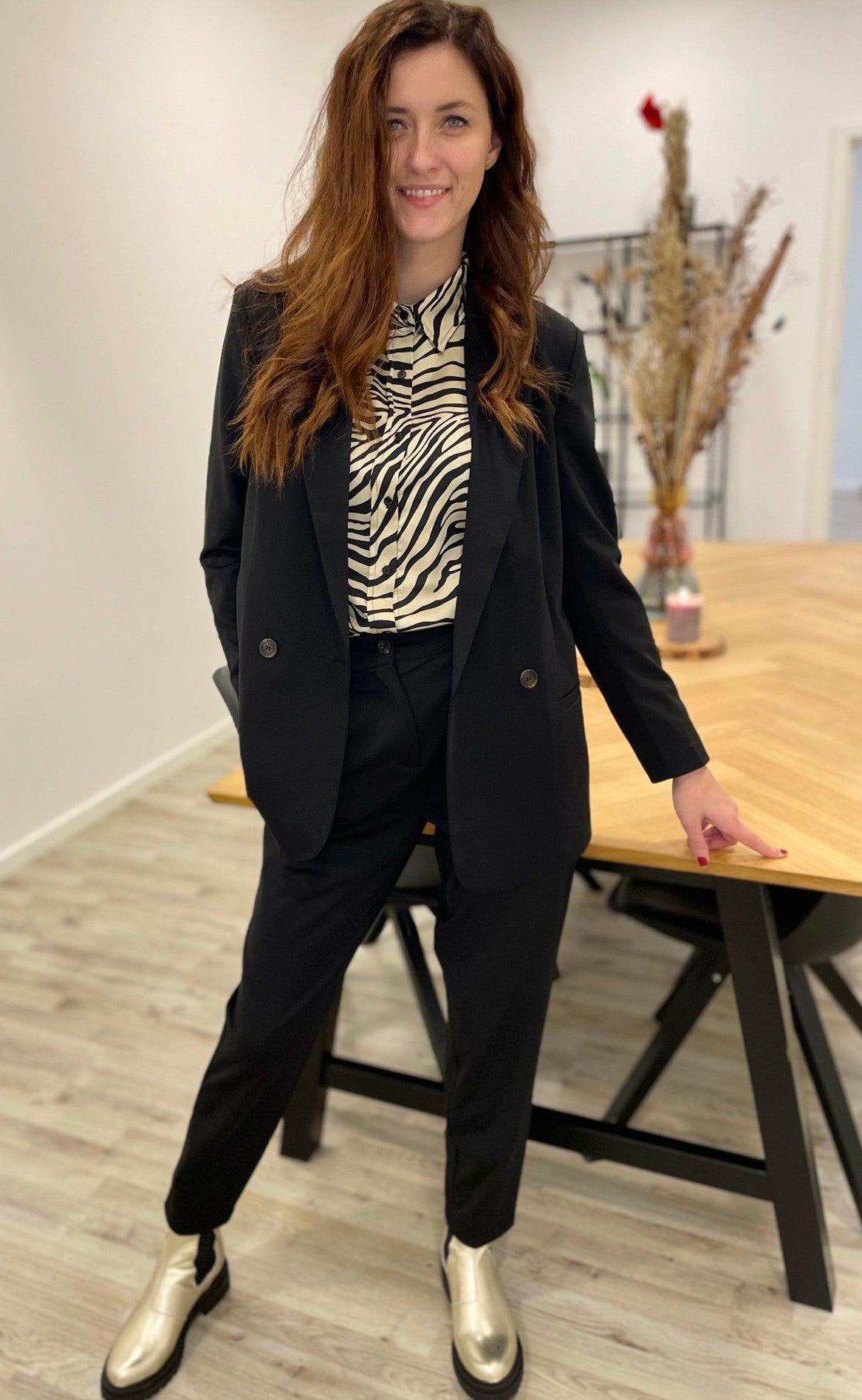 Love & Divine Blazer - Love590 - Black