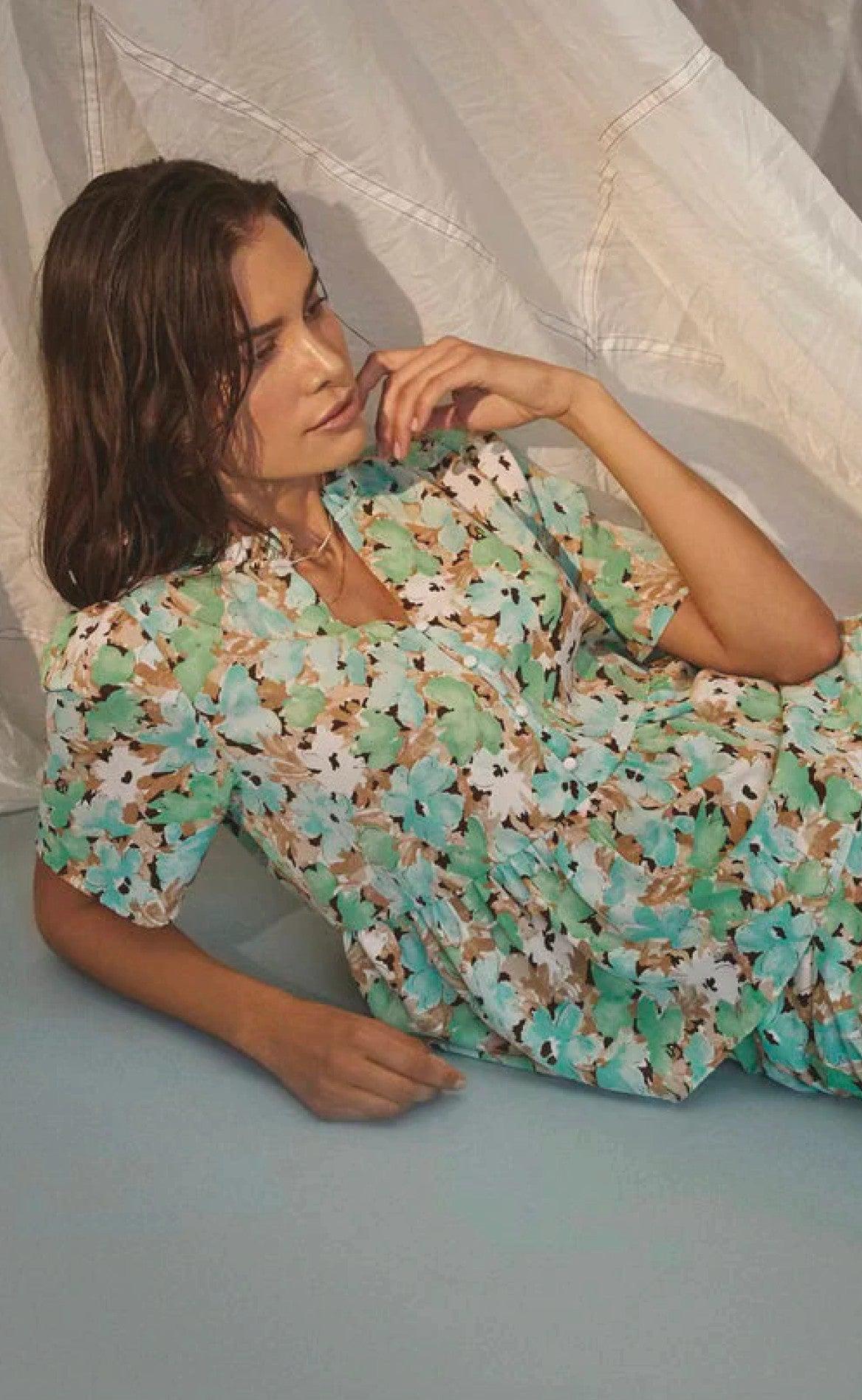 Love & Divine Bluse - Love749-2 - Green Flower