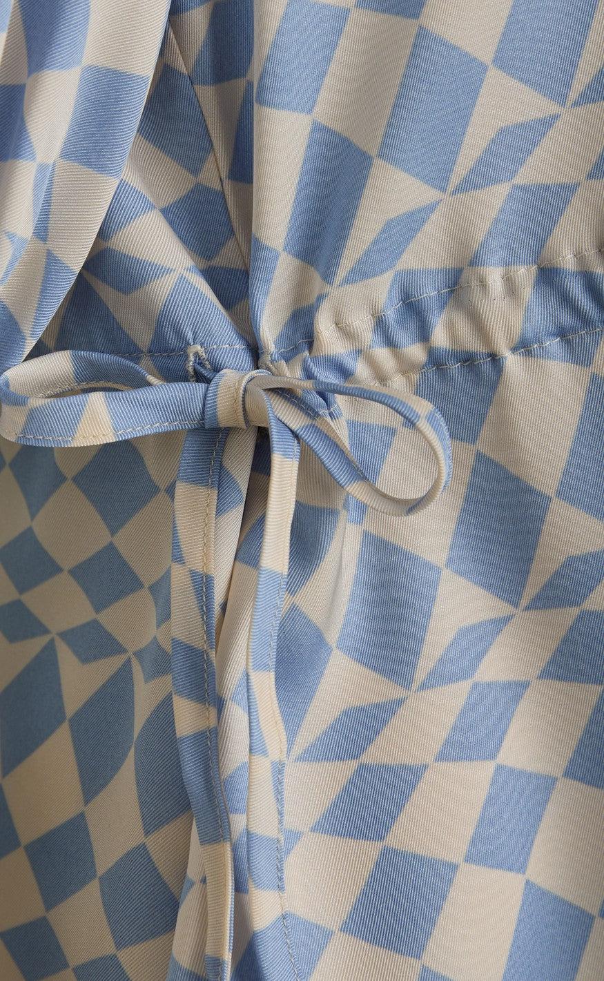 Love & Divine Bluse - Love824 - Sky Blue Graphic