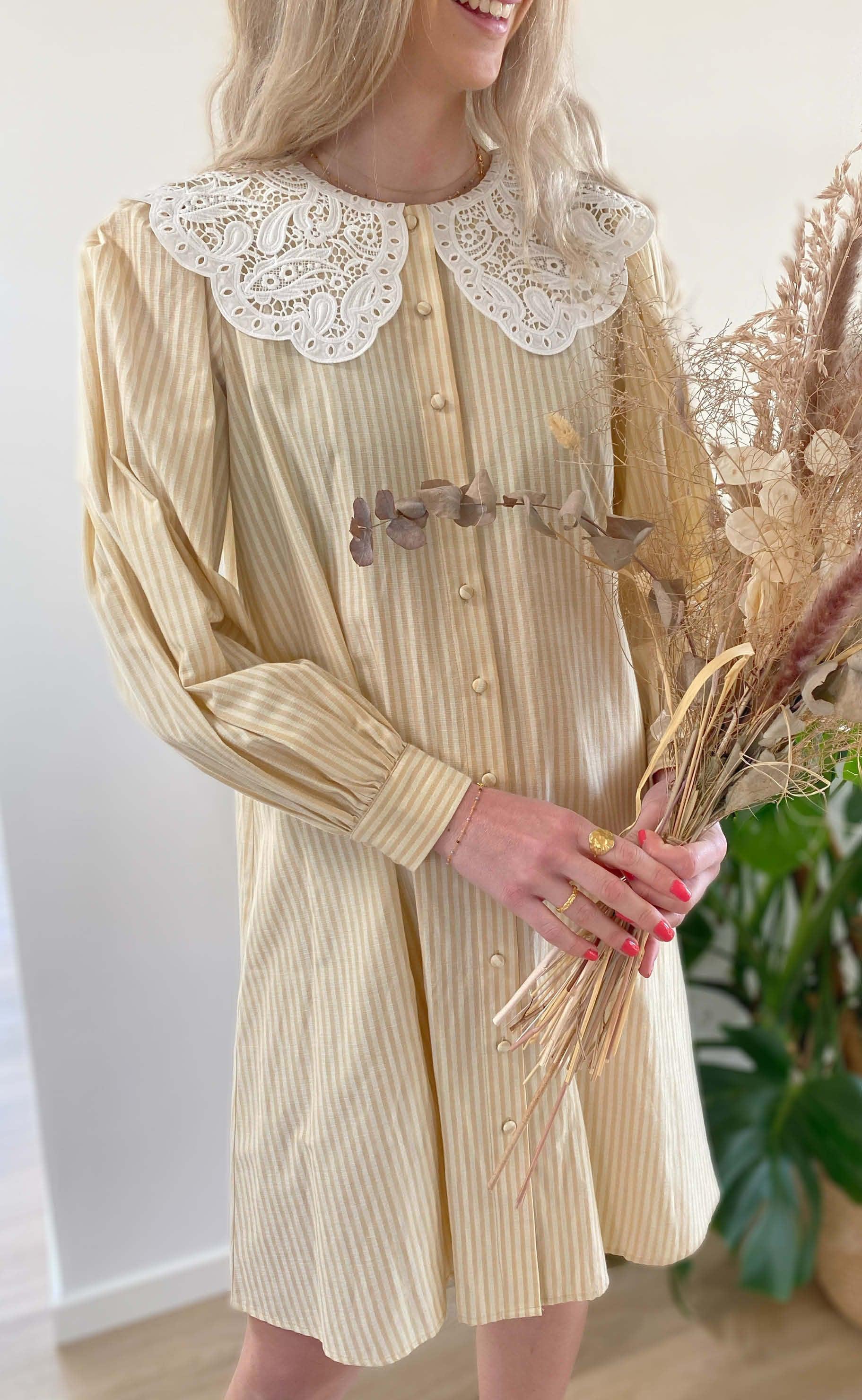 Love & Divine Kjole - Love543-2 - Sand/Cream
