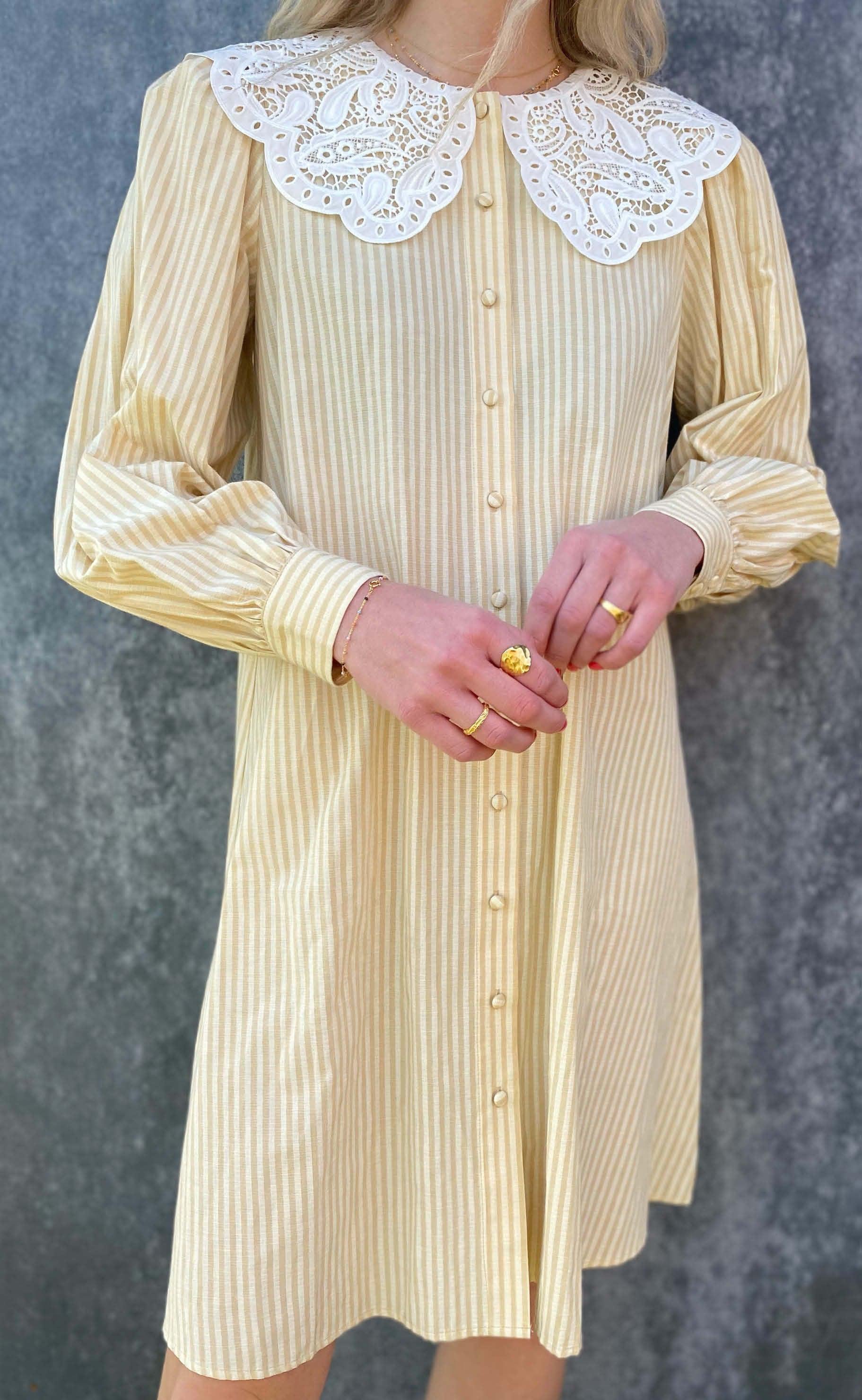 Love & Divine Kjole - Love543-2 - Sand/Cream