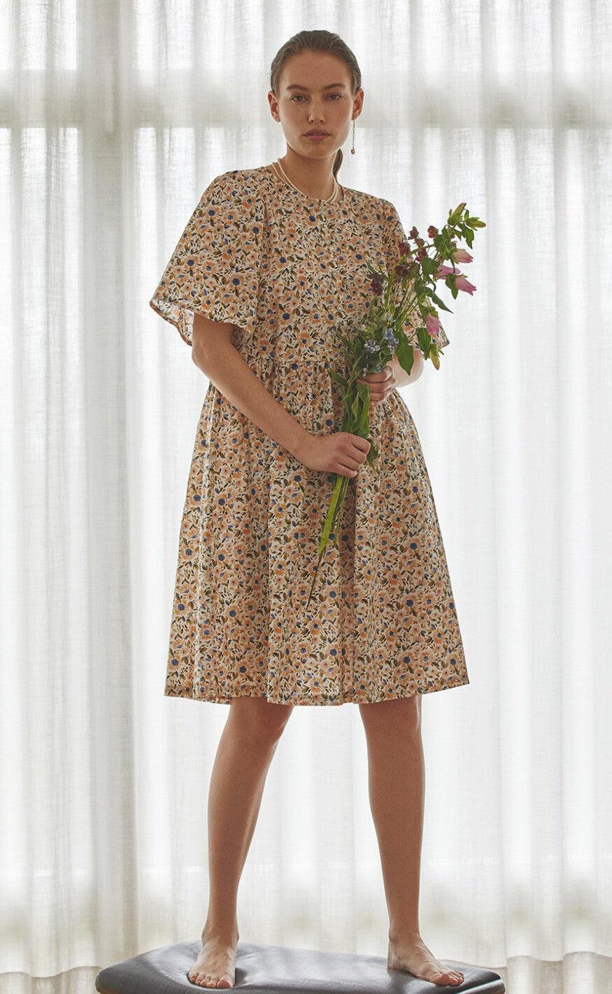 Love & Divine kjole - Love658 - Flower