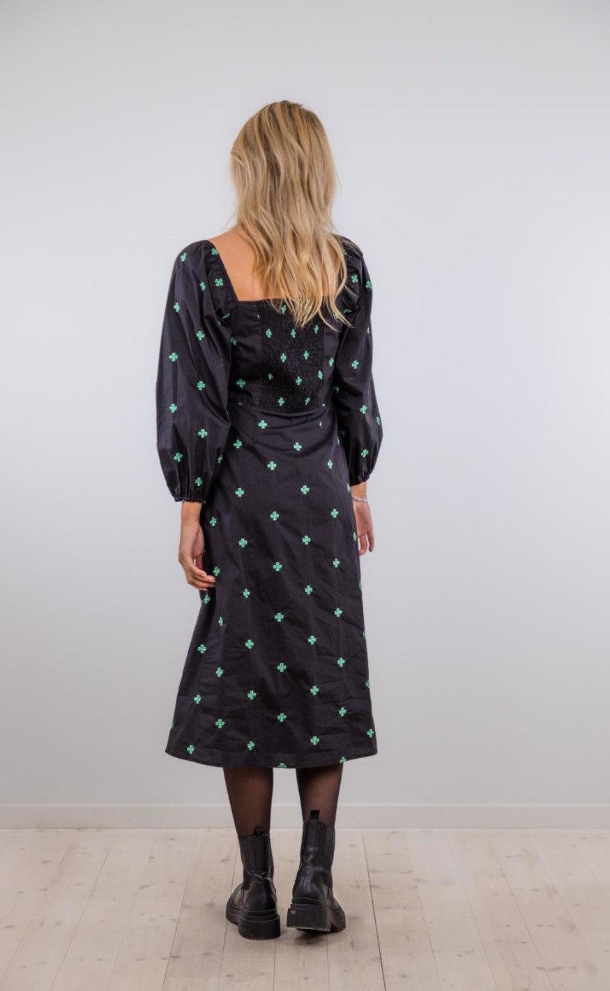 Neo Noir Kjole - Rosa Clower - Green F