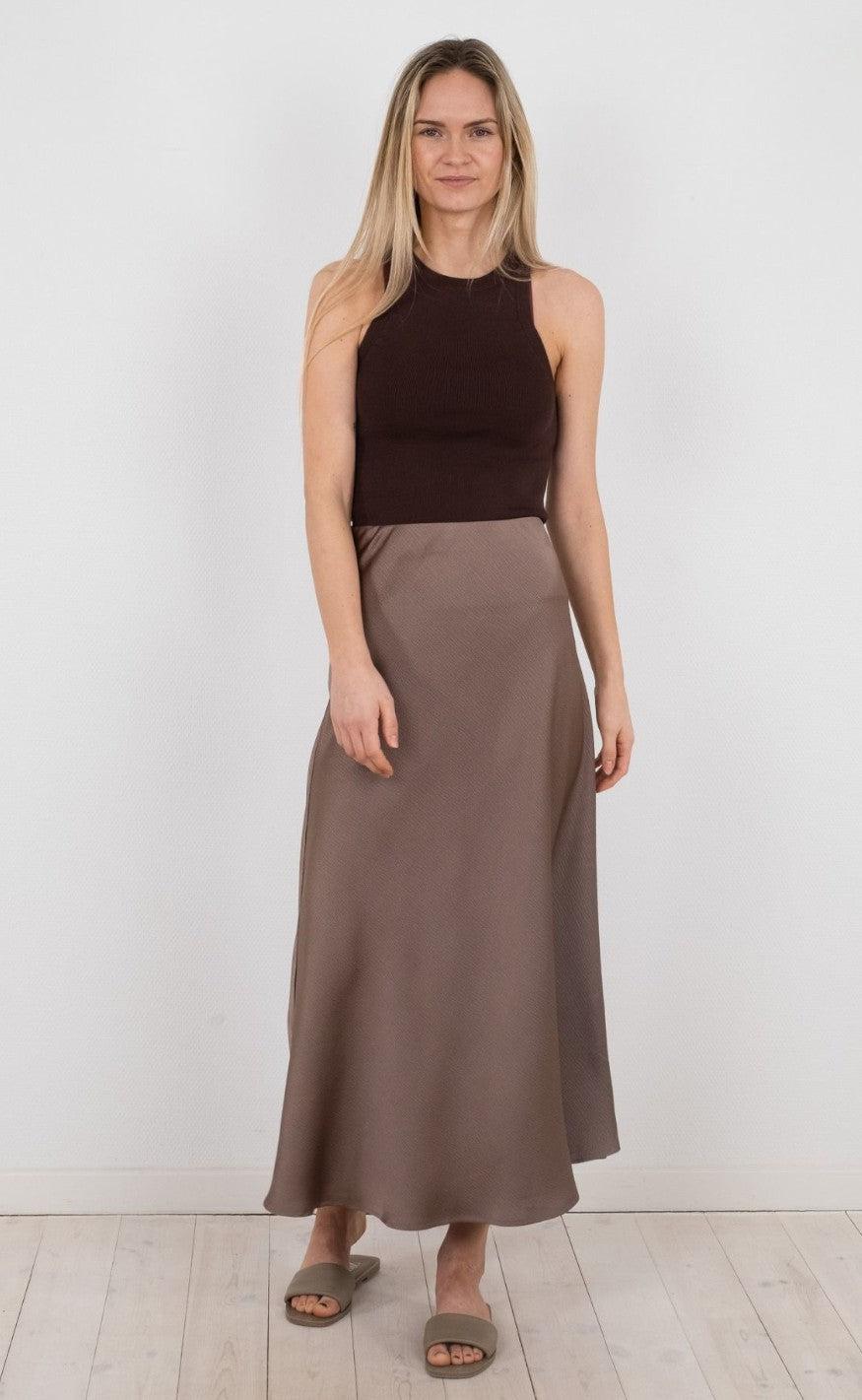 Neo Noir Nederdel - Bovary Crepe Satin - Dusty Brown
