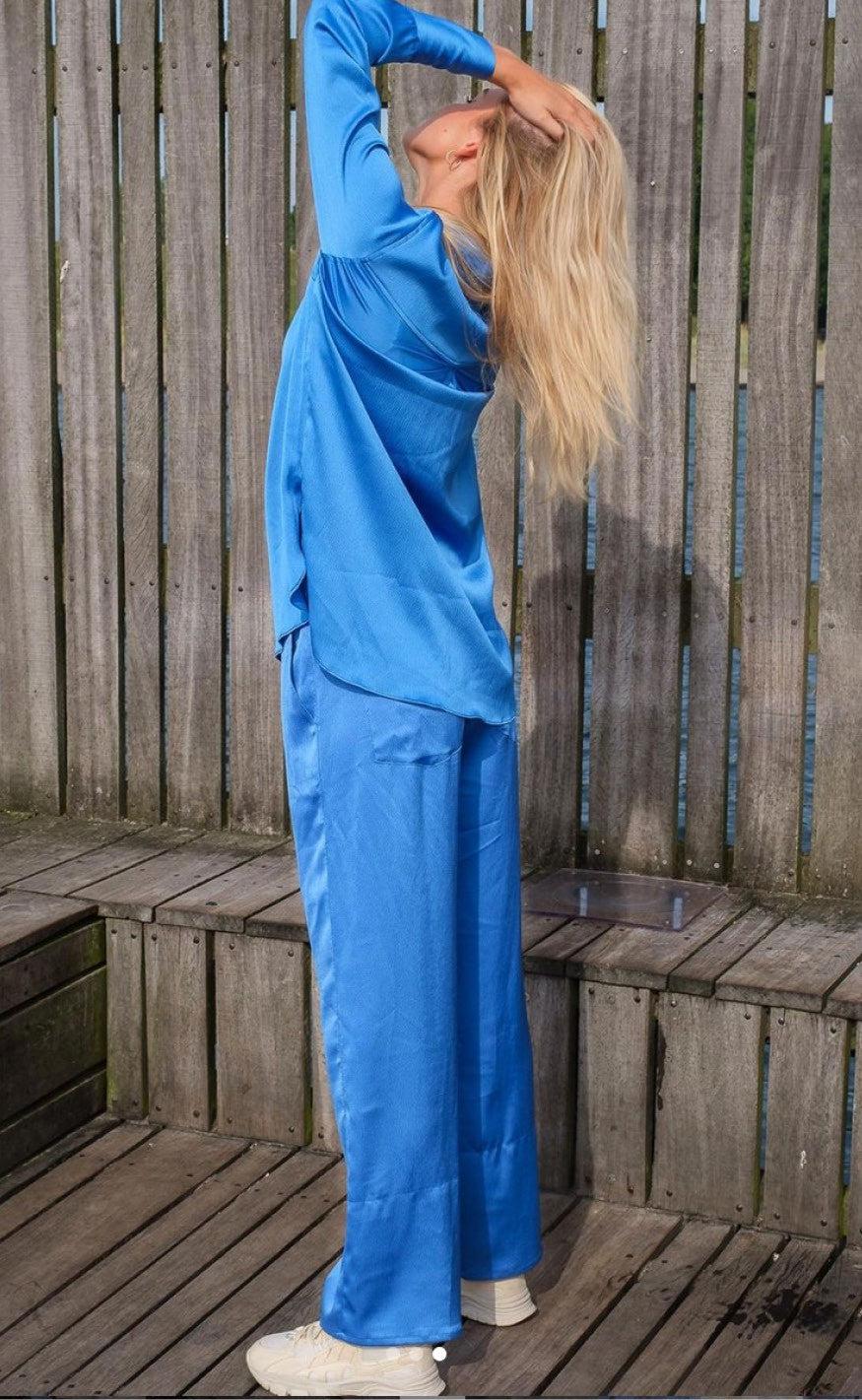 Neo Noir Skjorte - Margit Crepe - Blue