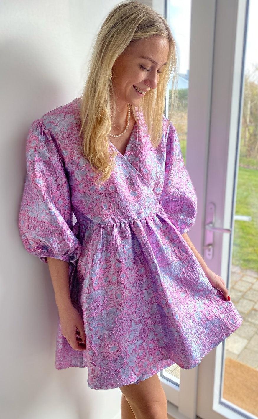 Noella Kjole - Aya Jacquard - Lilac Jacquard