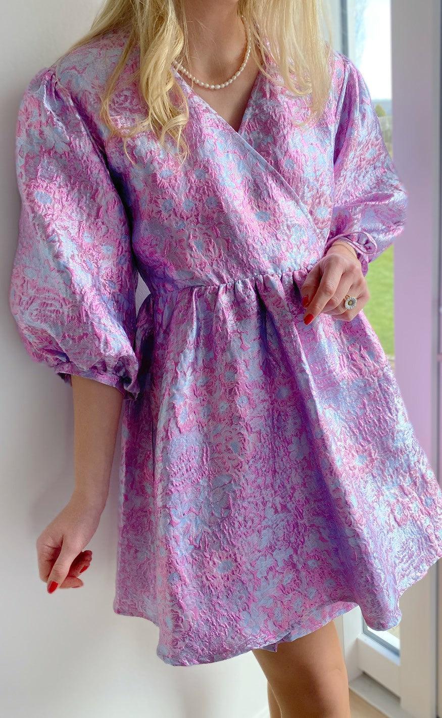 Noella Kjole - Aya Jacquard - Lilac Jacquard